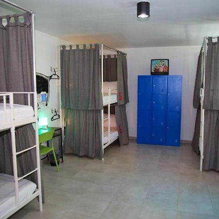 Nomada Beach Hostel- Isla Verde San Juan Exterior foto